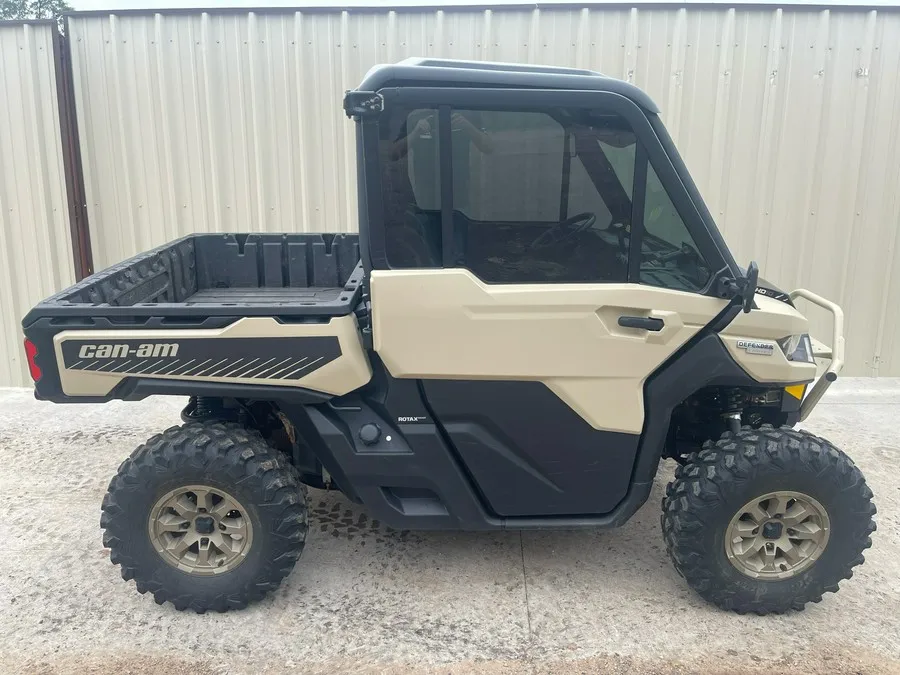 2024 Can-Am Defender Limited
